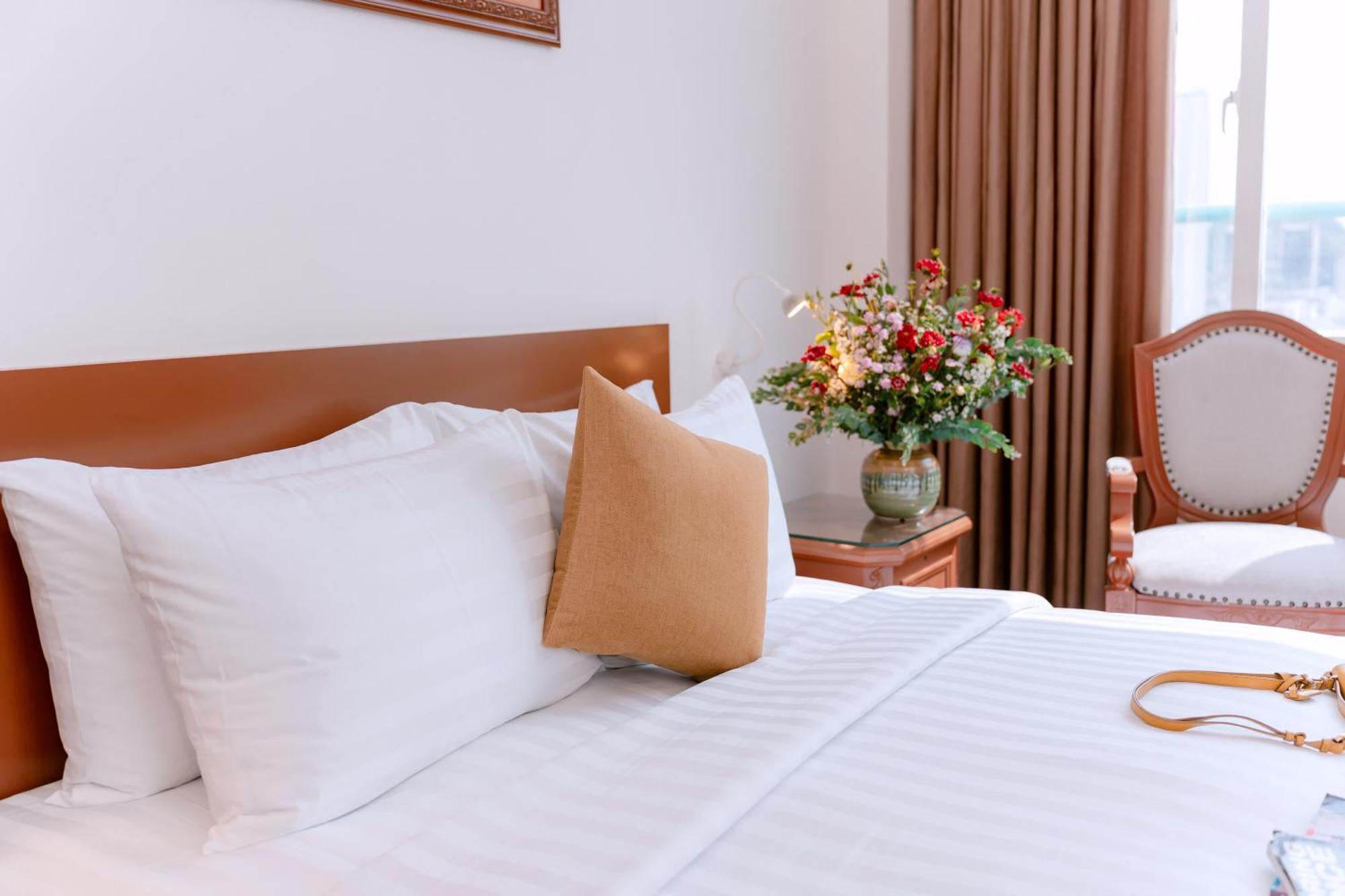 Dahlialand Saigon Hotel & Swimming Pool - Ben Thanh Market, District 1 Ho Chi Minh City Exterior photo